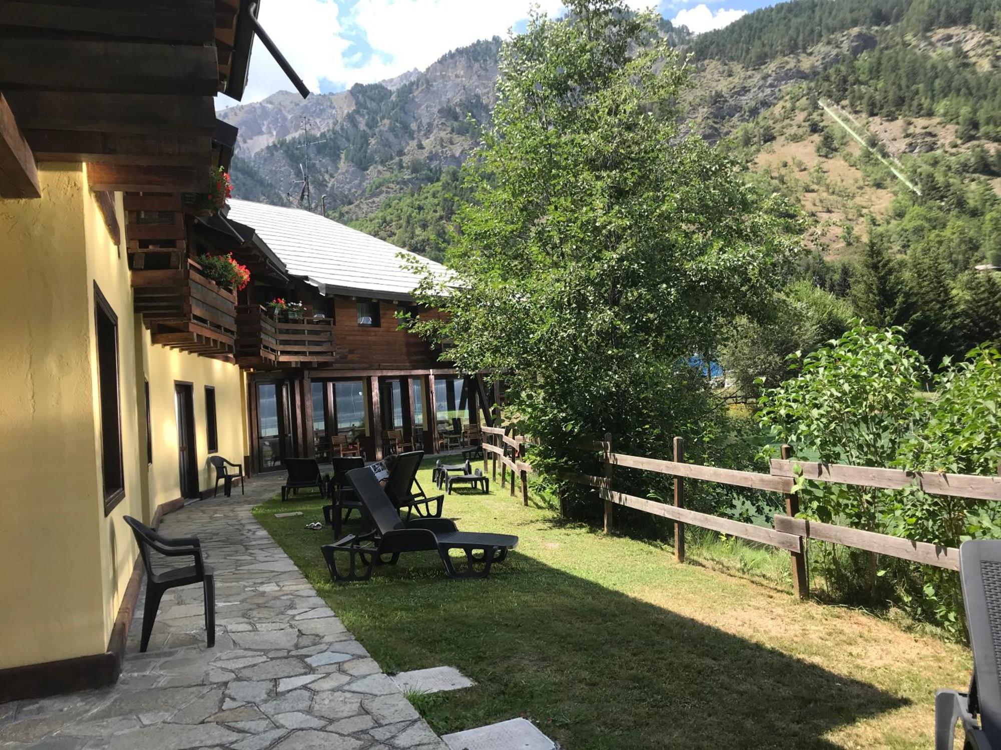 Hotel Ca Fiore Bardonecchia Kültér fotó
