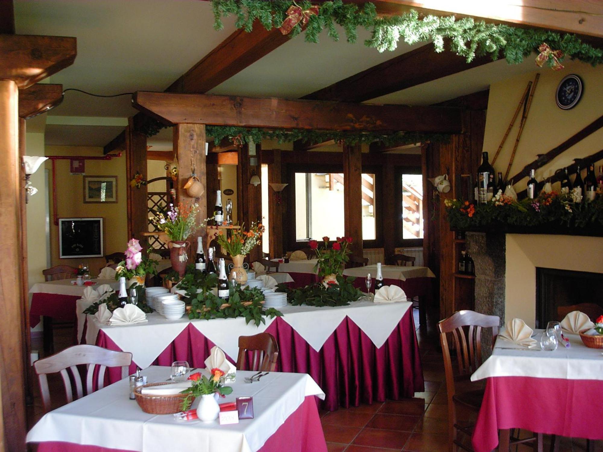 Hotel Ca Fiore Bardonecchia Kültér fotó