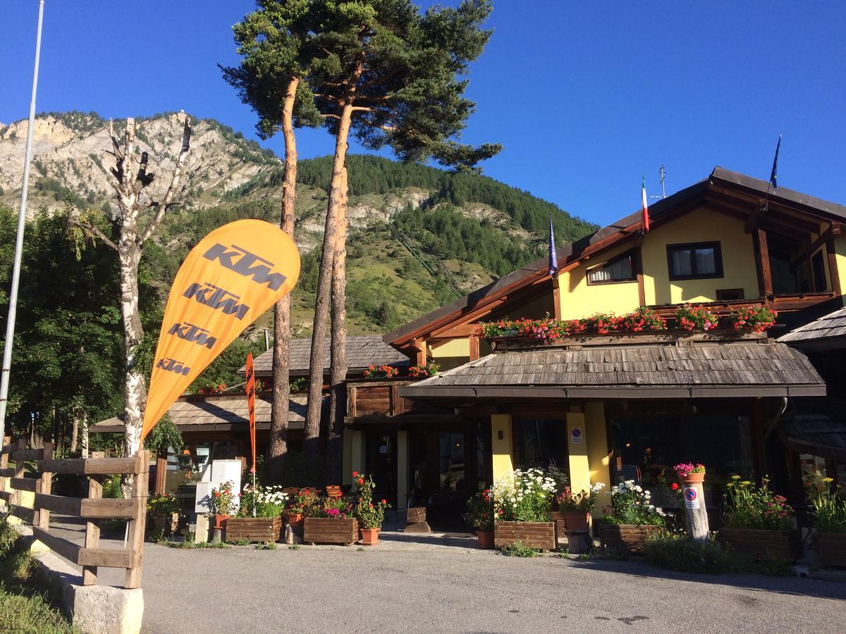 Hotel Ca Fiore Bardonecchia Kültér fotó