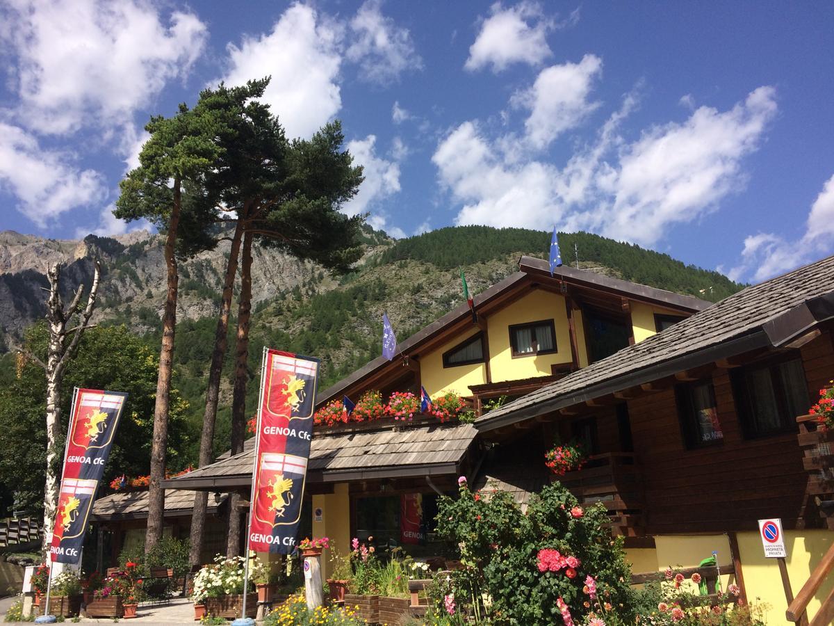 Hotel Ca Fiore Bardonecchia Kültér fotó