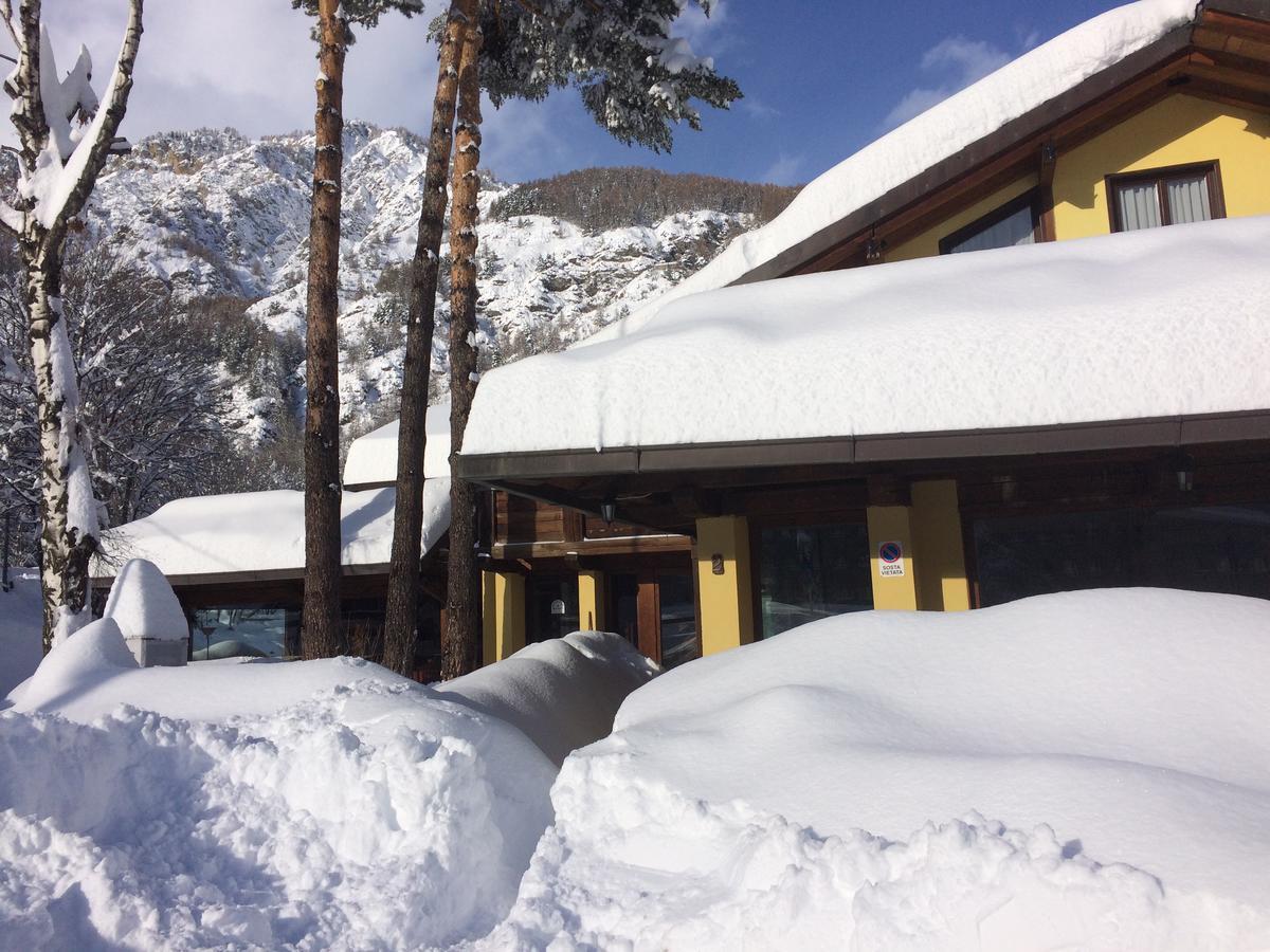 Hotel Ca Fiore Bardonecchia Kültér fotó