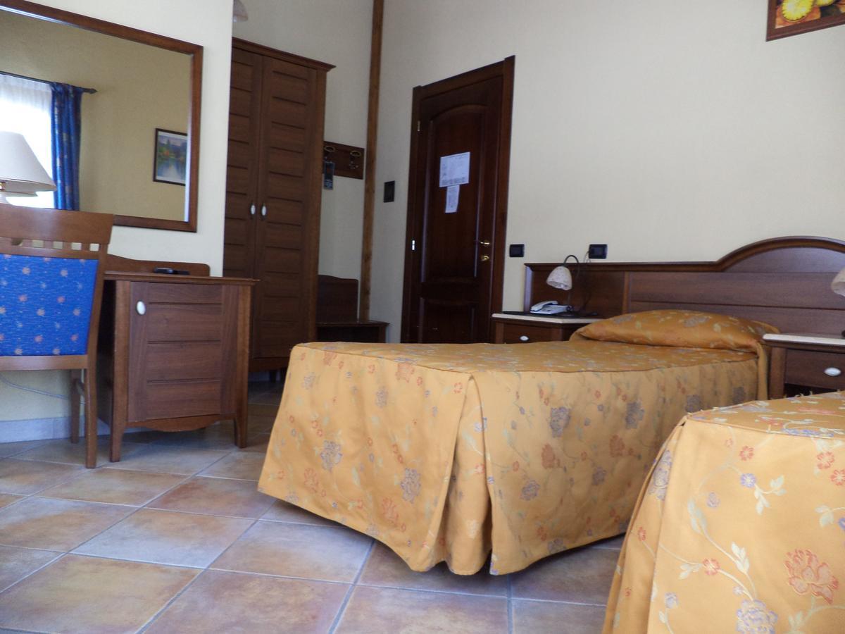 Hotel Ca Fiore Bardonecchia Kültér fotó